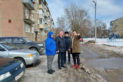    Заместитель руководителя ГУСТ Подмосковья Никита Анашкин в Богородском округе © Пресс-служба Главного управления содержания территорий Московской области