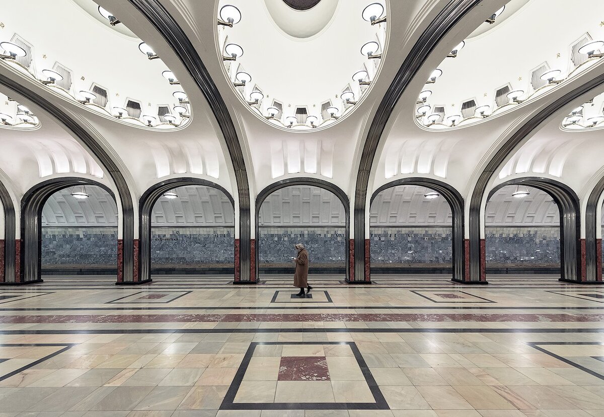 Московский метрополитен станция Маяковская