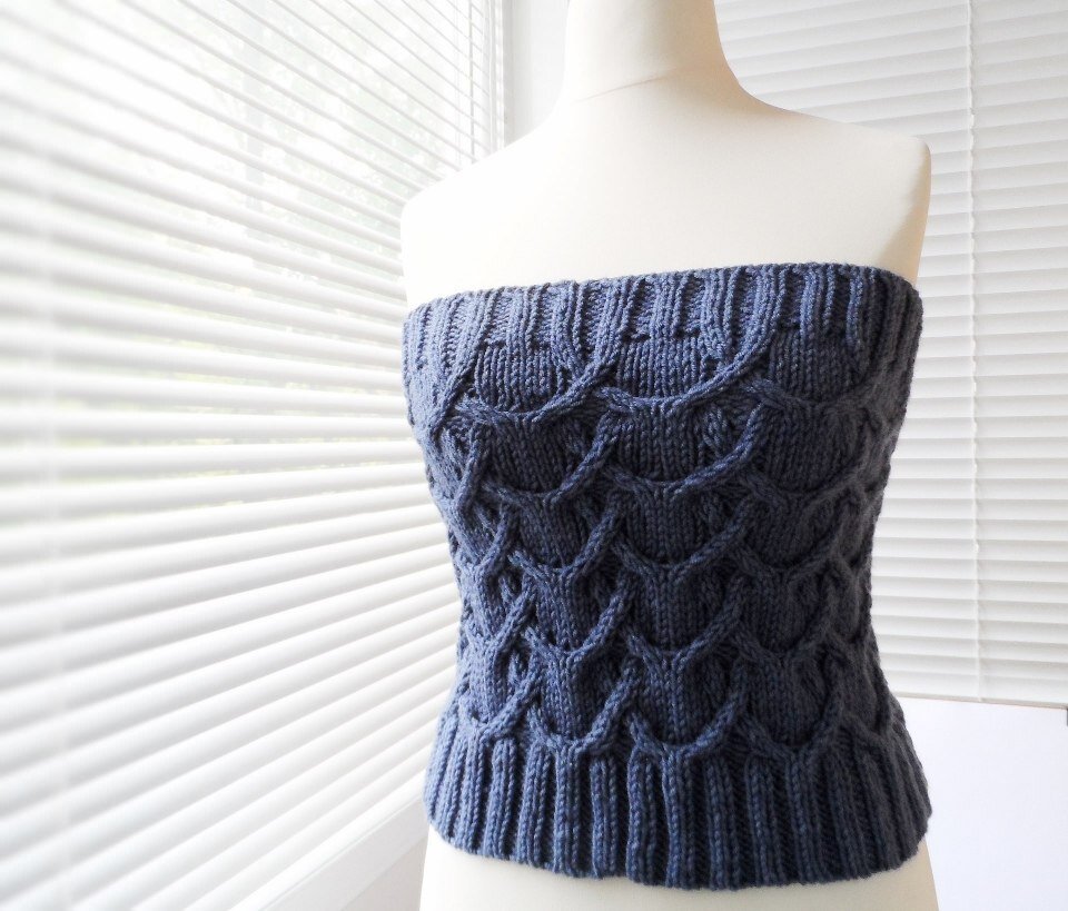 Какая пряжа, как вязать: http://knitly.com/23450