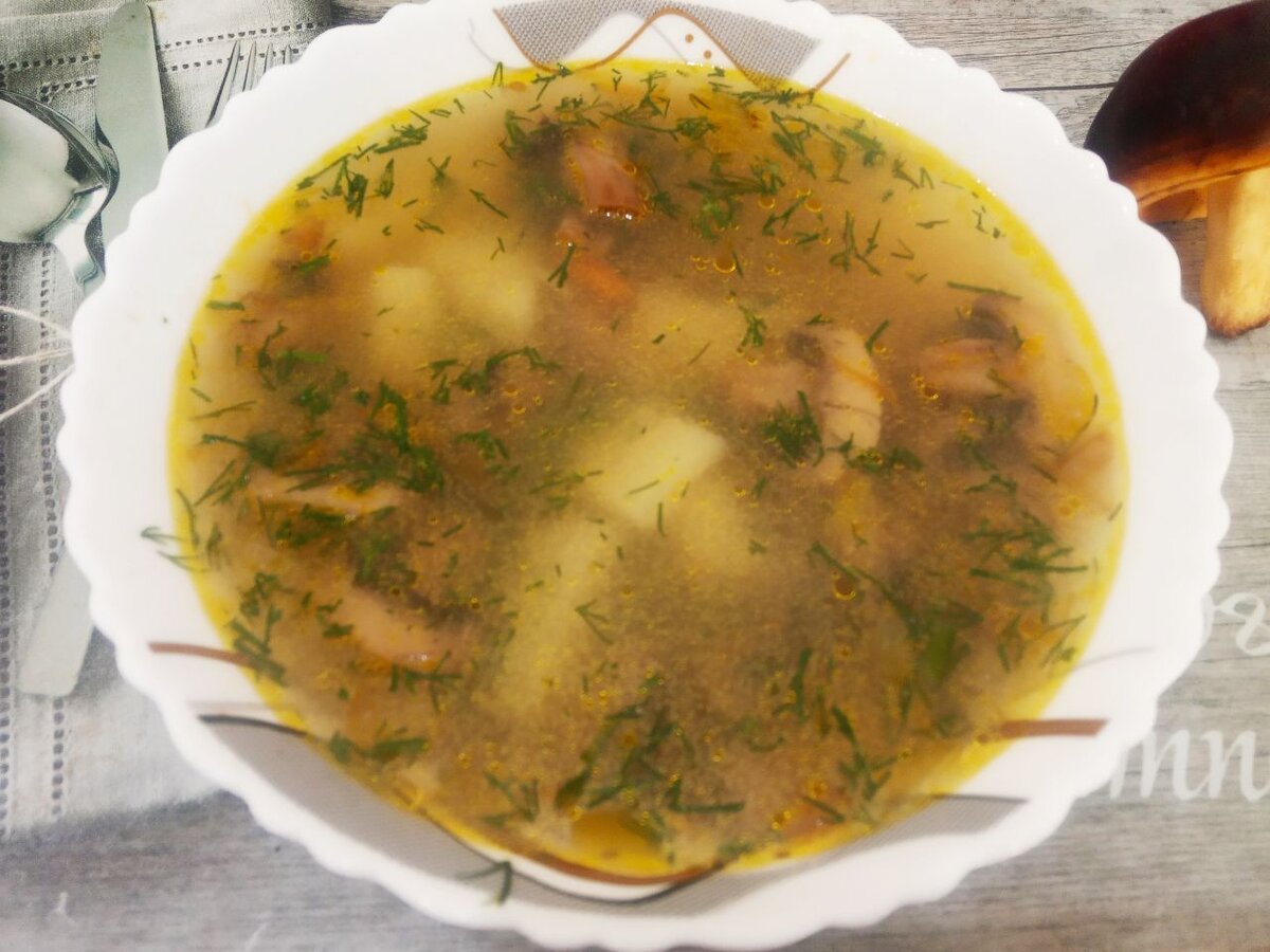 Картофельный суп с шампиньонами