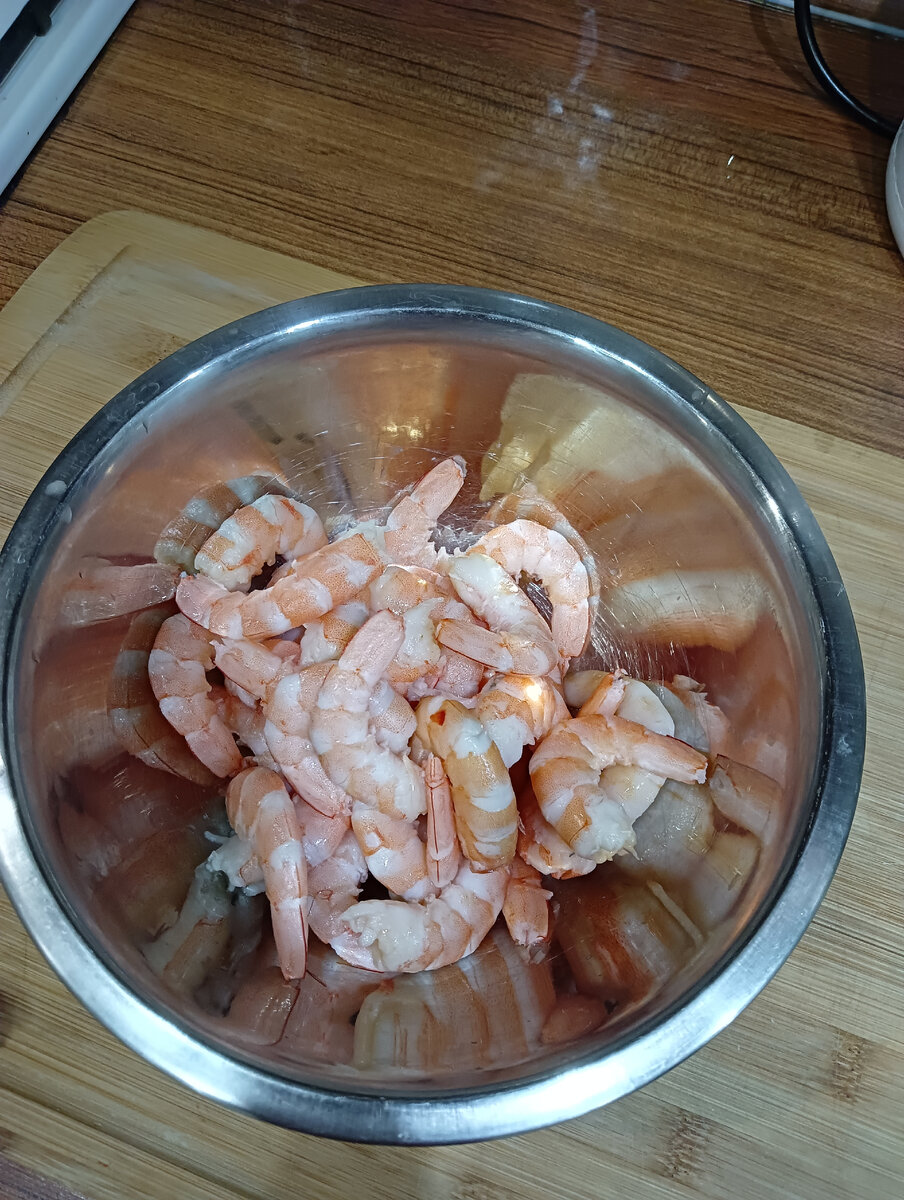 Очищенные креветки