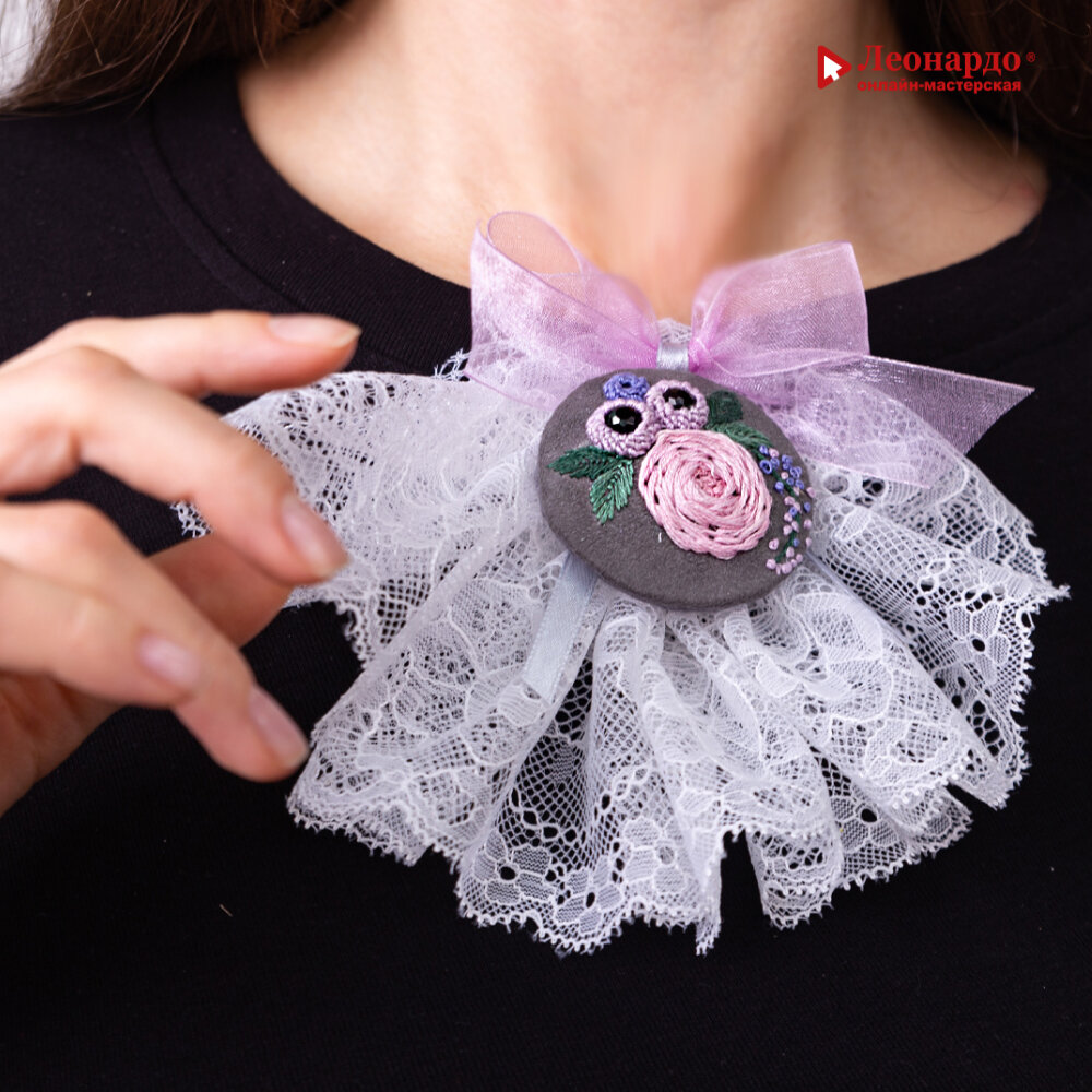 Создайте изысканные броши по подробному видео-мастер-классу.