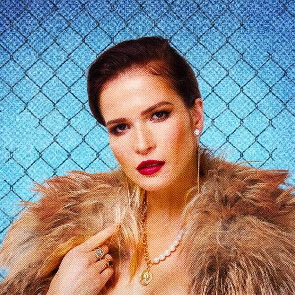     Юрий Насонов сражается на ринге в трейлере «Колотушки»