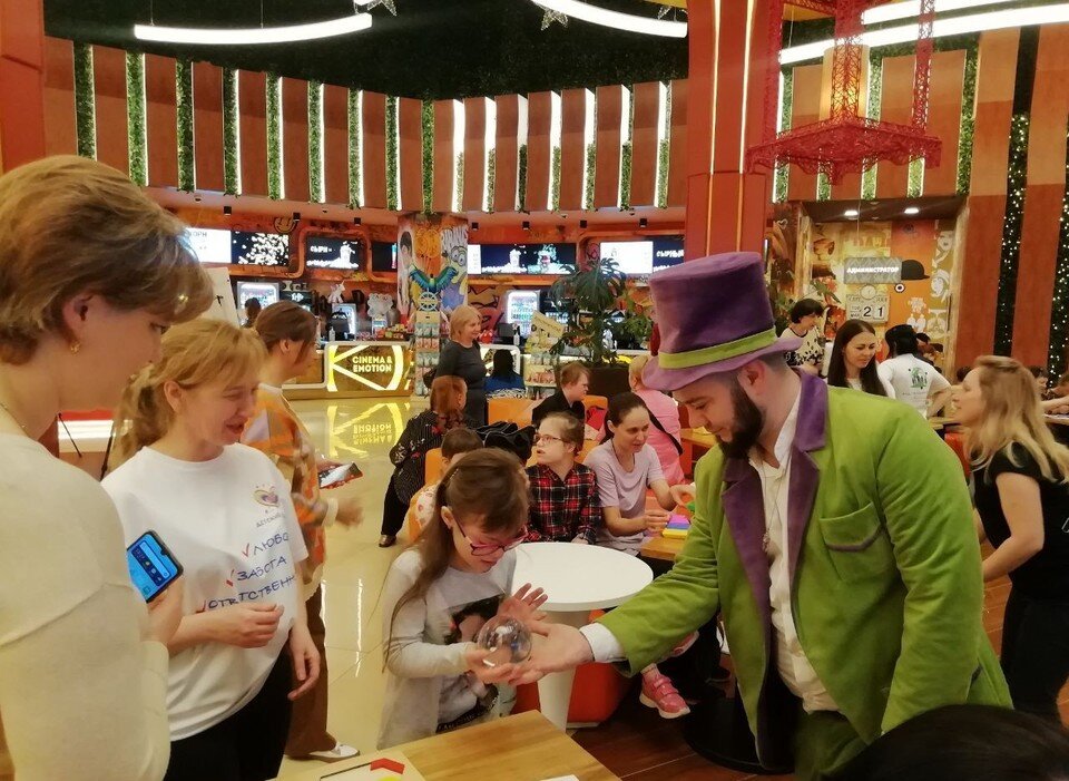     «Солнечные» семьи собрались в Ростове во Всемирный день людей с синдромом Дауна. Фото: предоставлено организаторами.