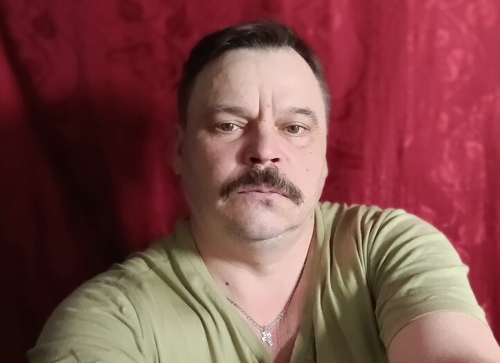 моя фотомордочка, если что... ;)