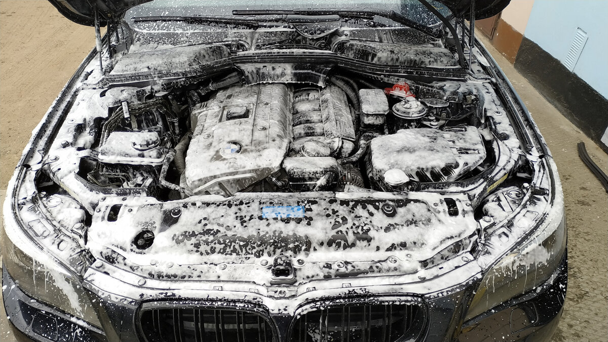 Выбор лучшей мойки двигателя: важные аспекты