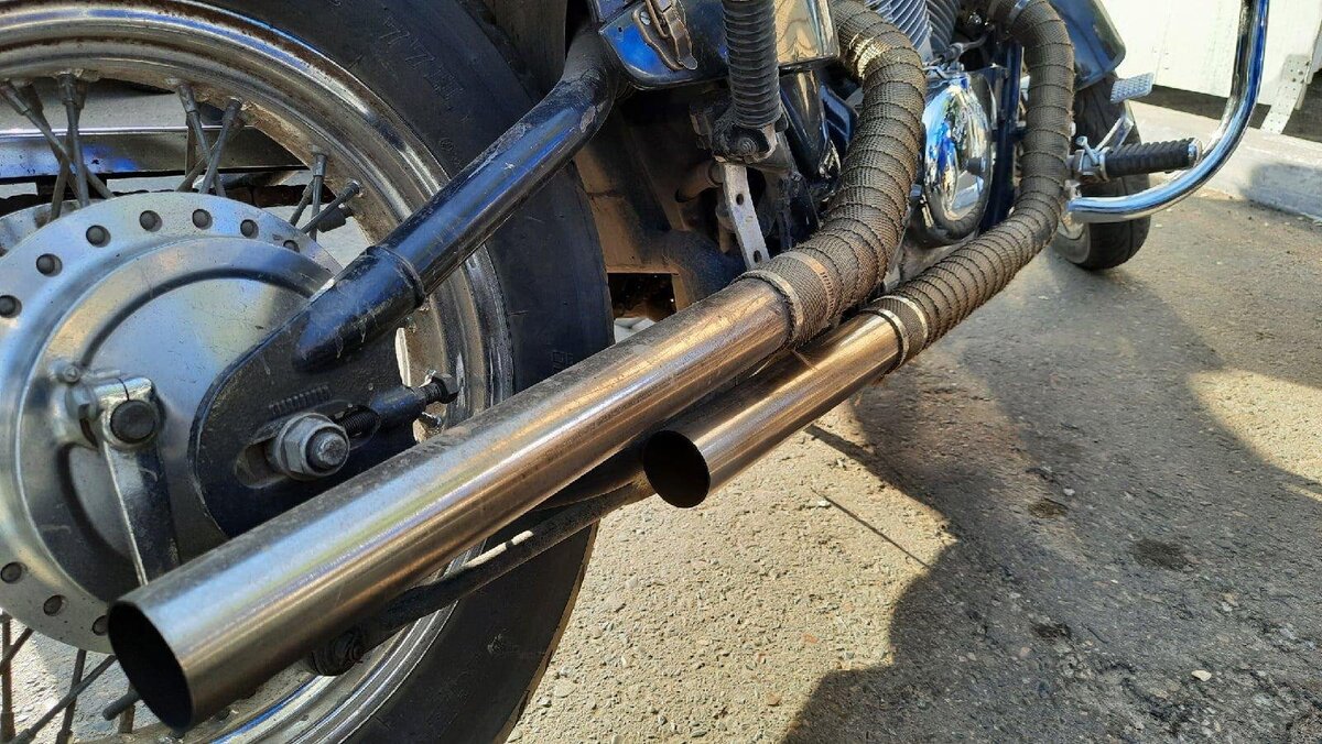      Прямотоки с удалёнными флейтами, установленные на чоппер