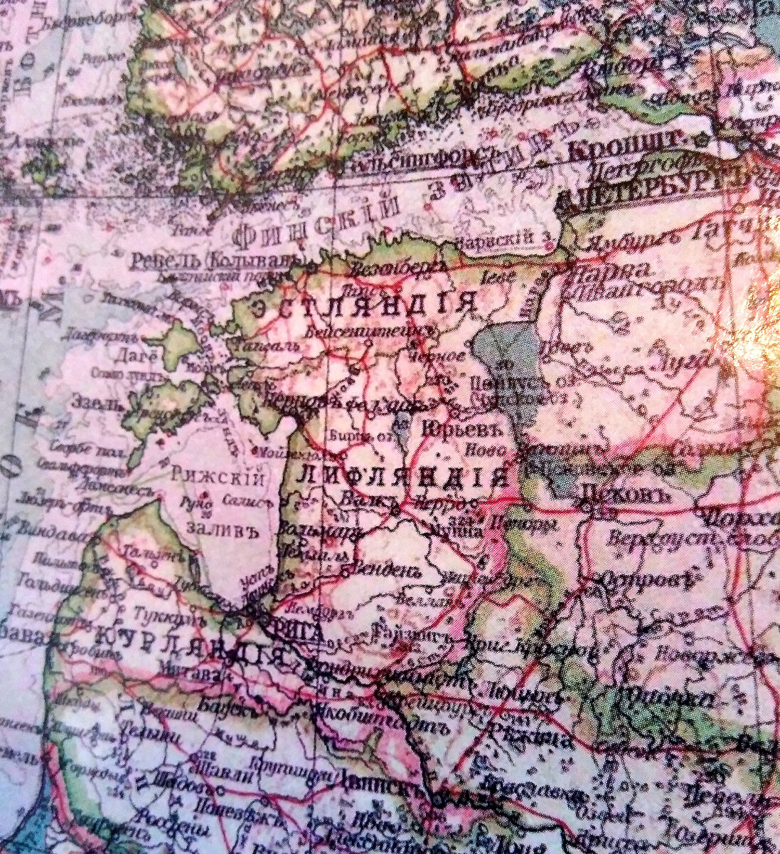 Эстляндия, Лифляндия, Курляндия в составе Российской империи на карте России 1913 года
