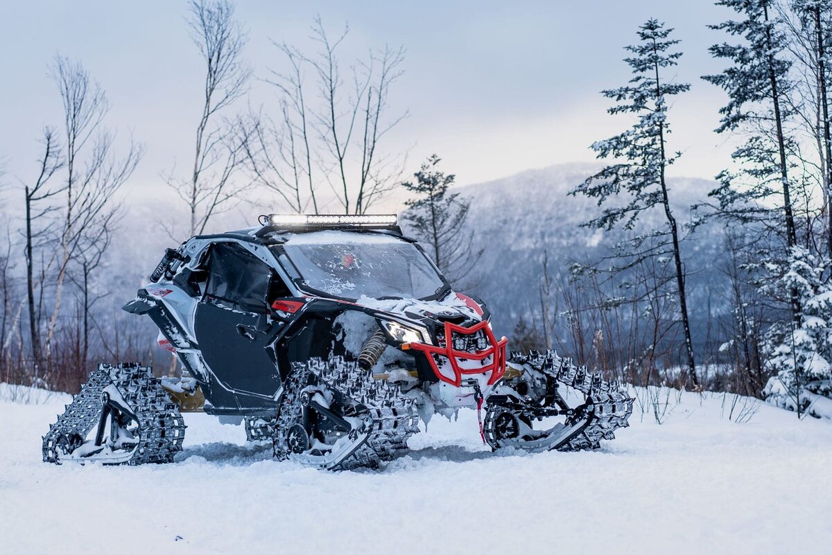 Maverick x3 на гусеницах