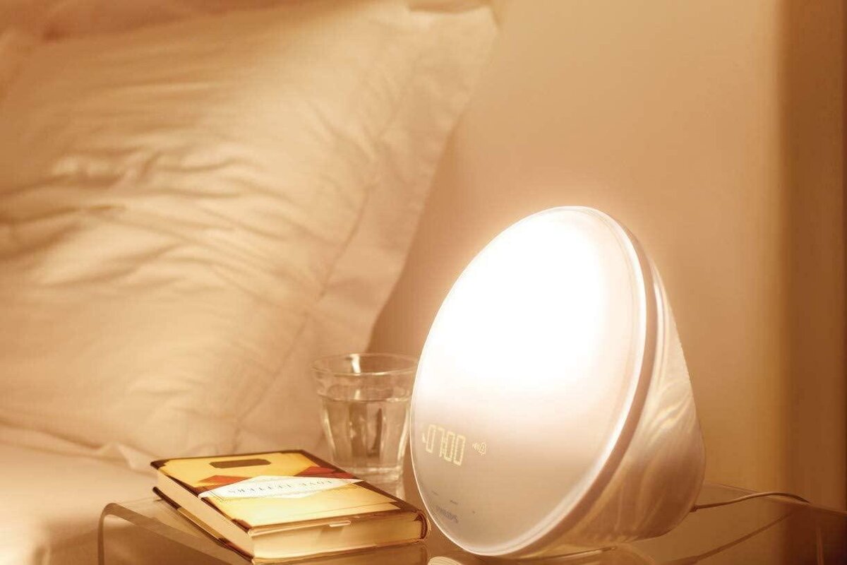     Что такое SAD-лампа: новое средство борьбы с зимней апатией