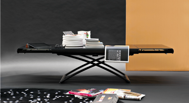 обеденный стол-трансформер Dakota фабрики Calligaris.