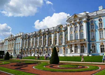 Екатерининский дворец в Пушкине.