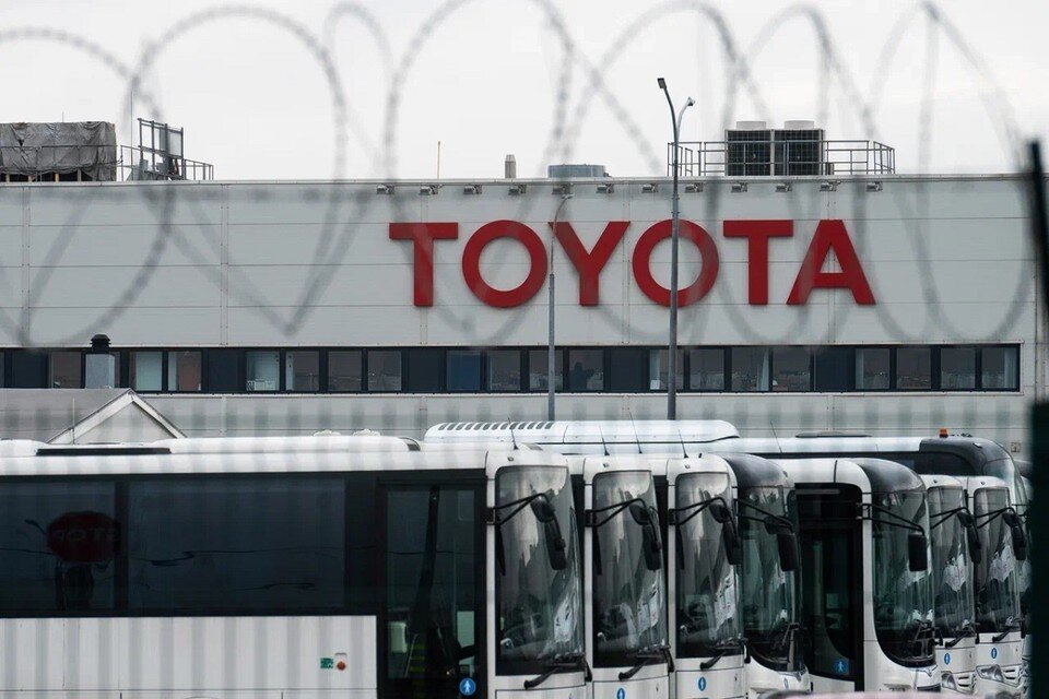     Завод закрыли еще в сентябре прошлого года Юлия ПЫХАЛОВА