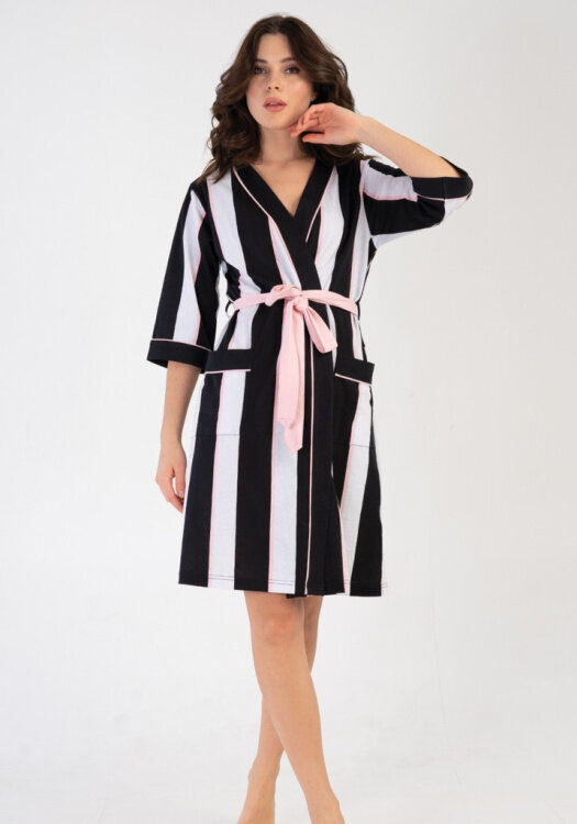 Стоимость 964 рубля, состав 100% хлопок 