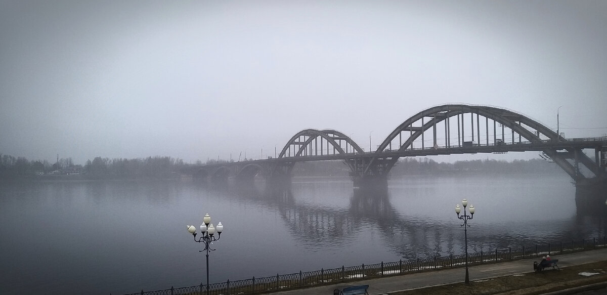 Красоты туманного Рыбинска: мост  