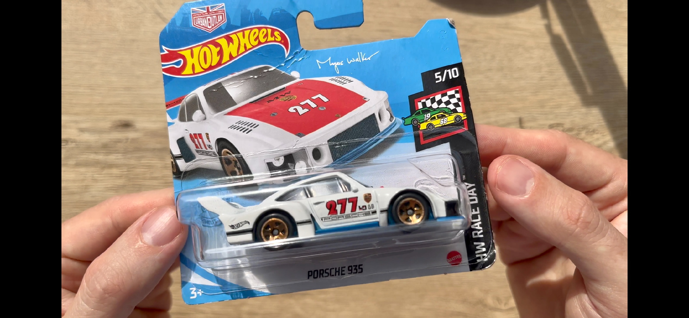 Вилса порше. Porsche 935 hot Wheels. Porsche 935 Magnus Walker. Magnus Walker hot Wheels. Hot Wheels hw Race.