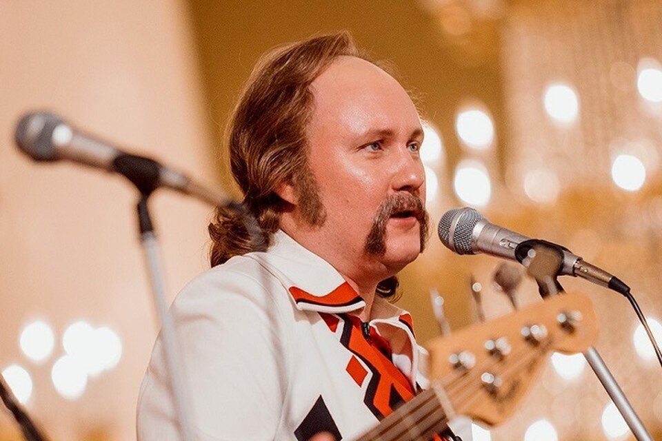     Антон Волобуев в роли Владимира Мулявина. Фото: Start