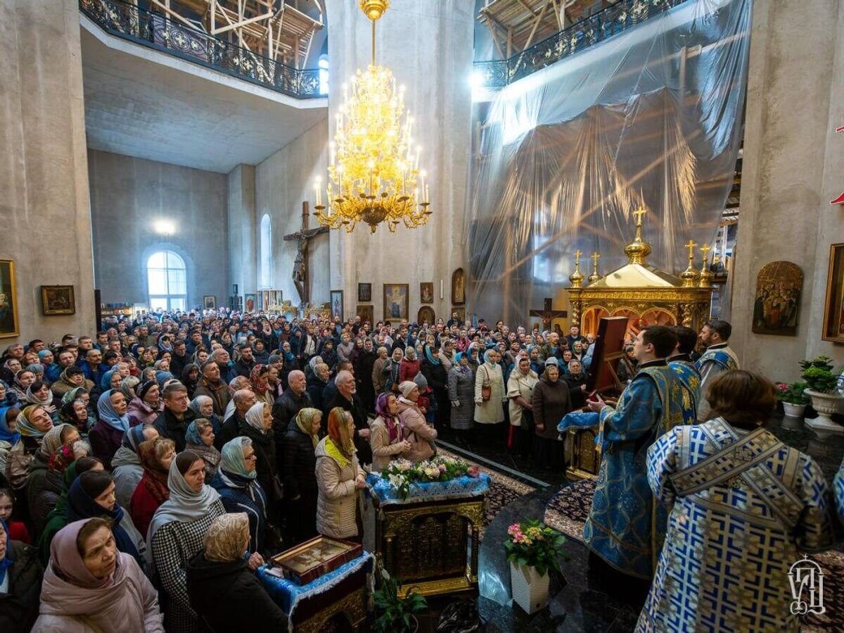    Божественная литургия в праздник Благовещения Пресвятой Богородицы в Киево-Печерской лавре© Фото : УПЦ