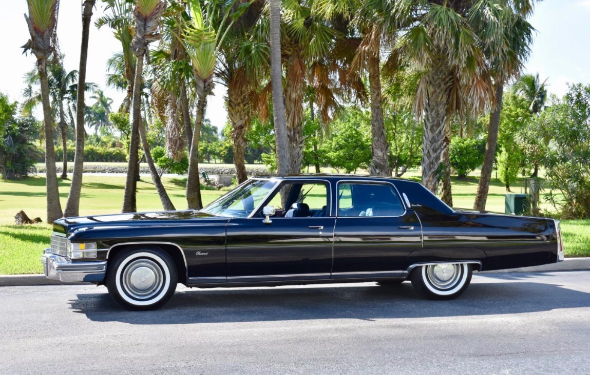 Cadillac Fleetwood 1976