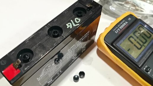 Простой способ восстановления 12В свинцово-кислотного аккумулятора с ...