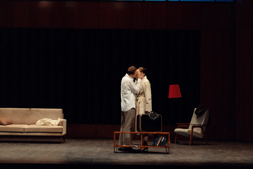    Фото: Юлия Артемьева Источник фото: Театр To Go