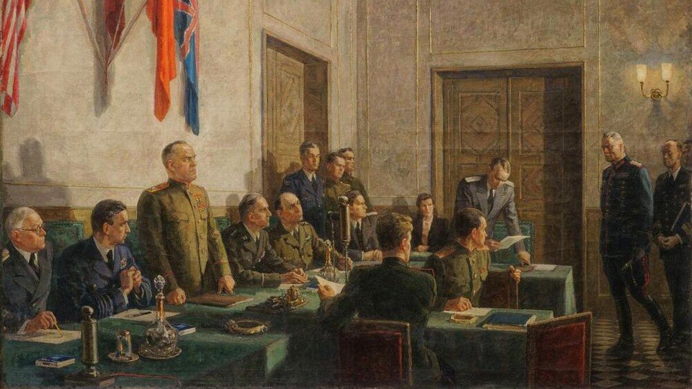 Художественное полотно великого трио академистов рисует последний день войны 8 мая 1945 года. Фото: Челябинский музей изобразительных искусств. 