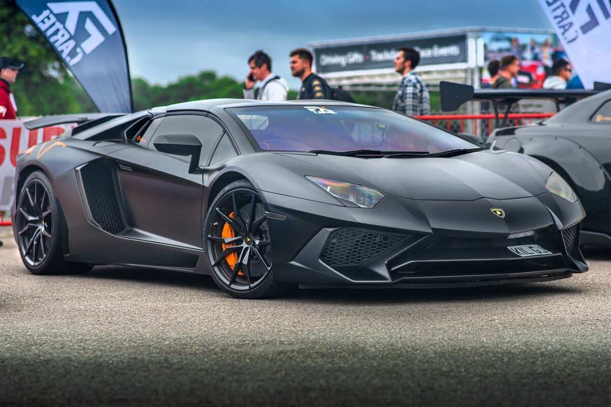 Lamborghini Aventador SVR