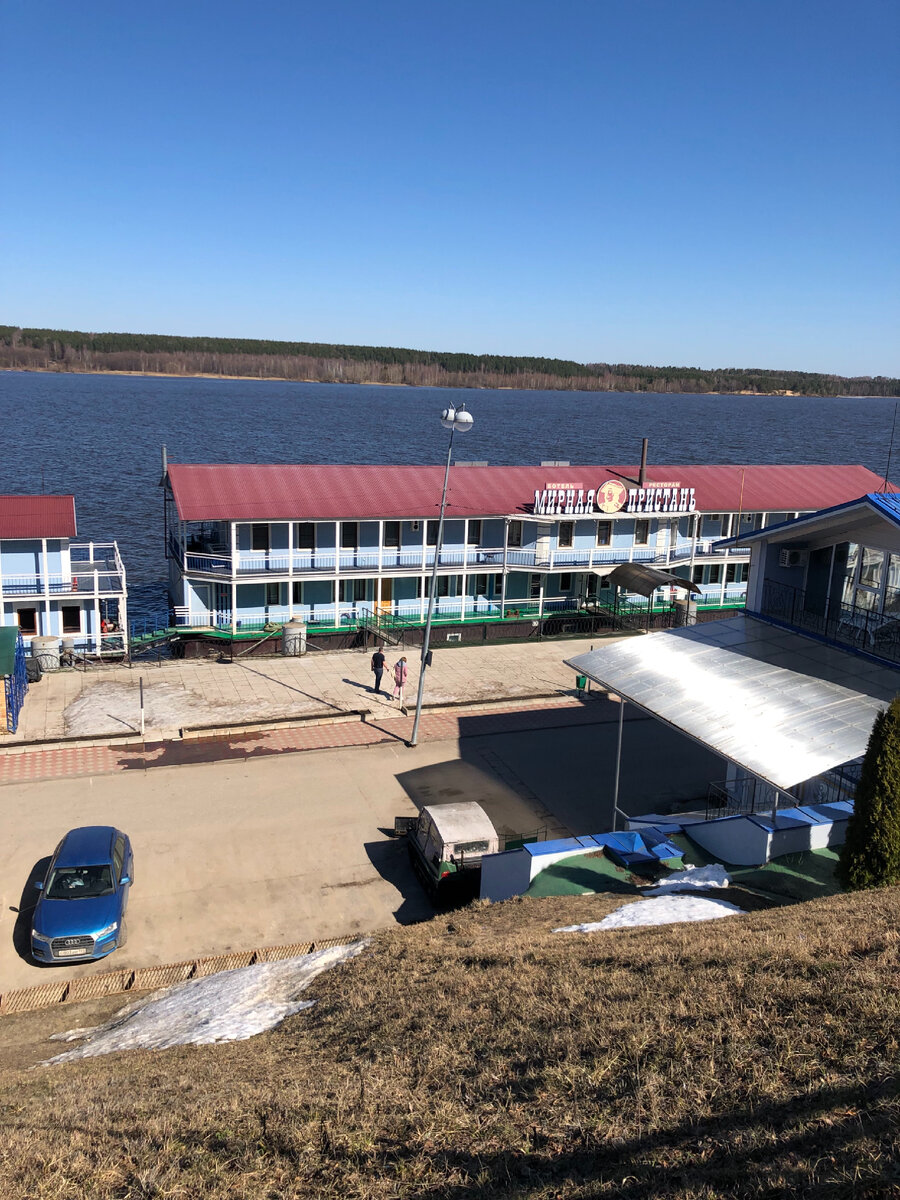 Фото автора. Ресторан на воде «Мирная пристань».