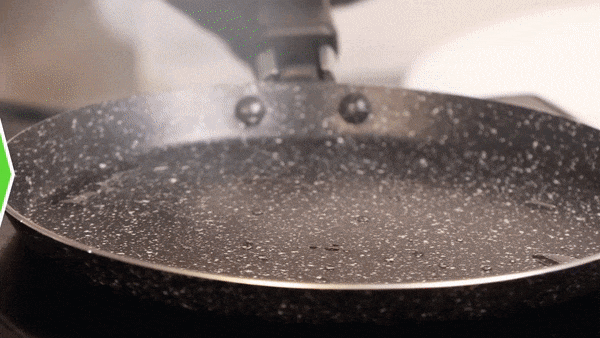 Смотрите, как дымит дешевое масло