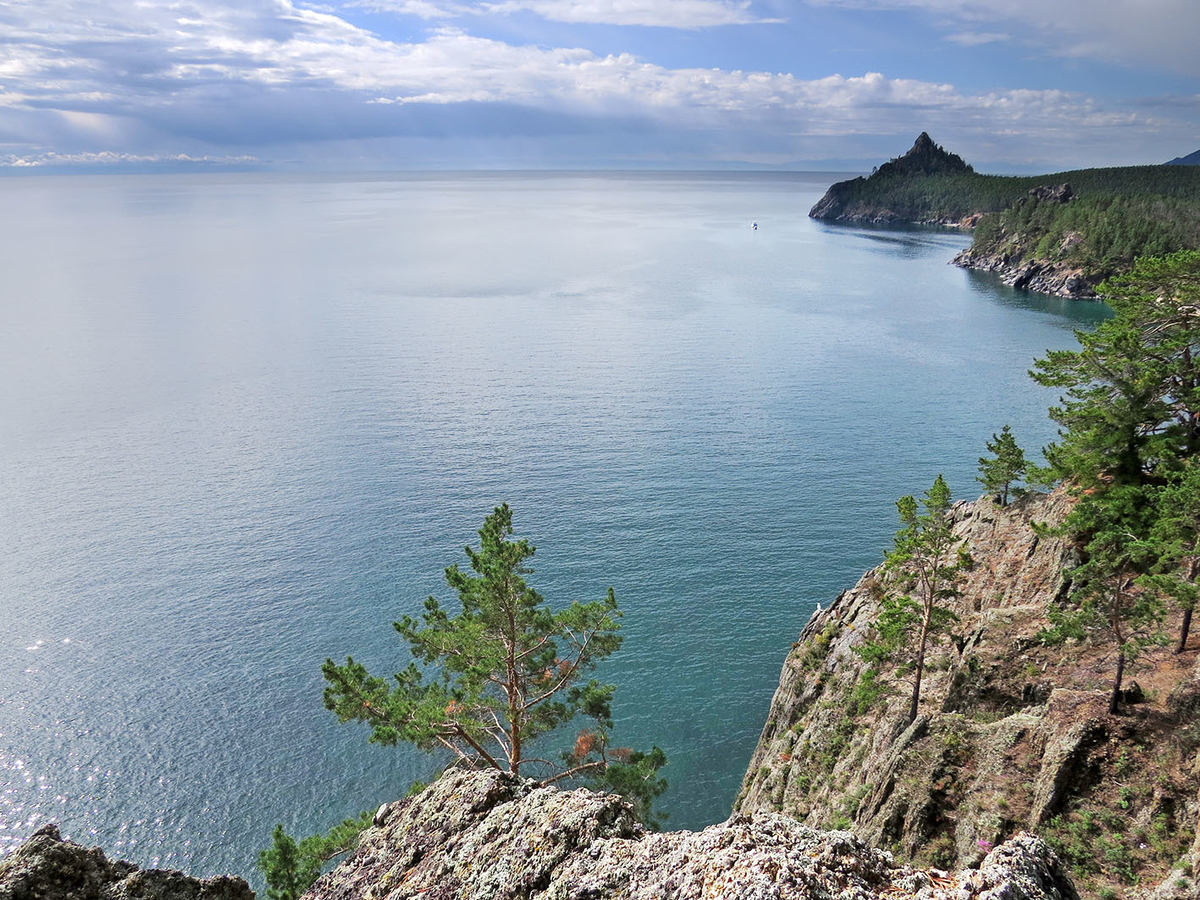 Байкал красивые места. Самые красивые места Байкала. Байкал места для купания. Как выглядит мыс большой колокольный.