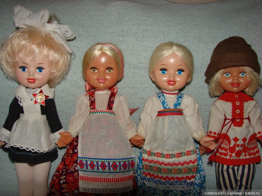 Катя, Даша, Аленка и Емеля