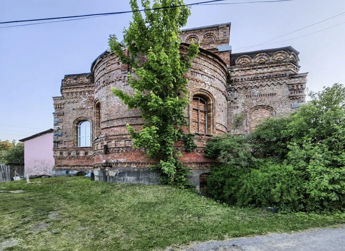 Поселок Любытино (Новгородская область) - живописный уголок с древней  историей | Олег Еверзов | Дзен