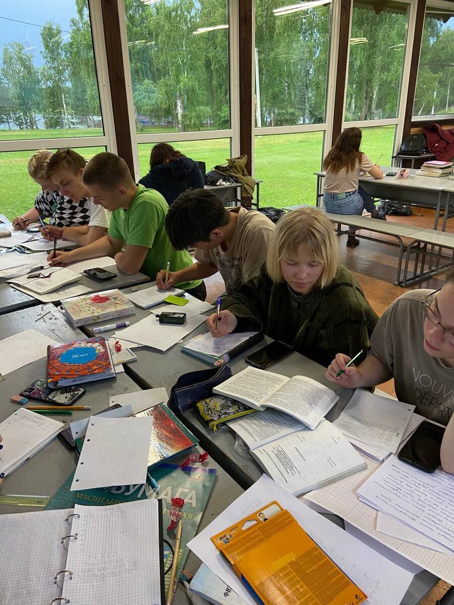 учебный процесс захватывает