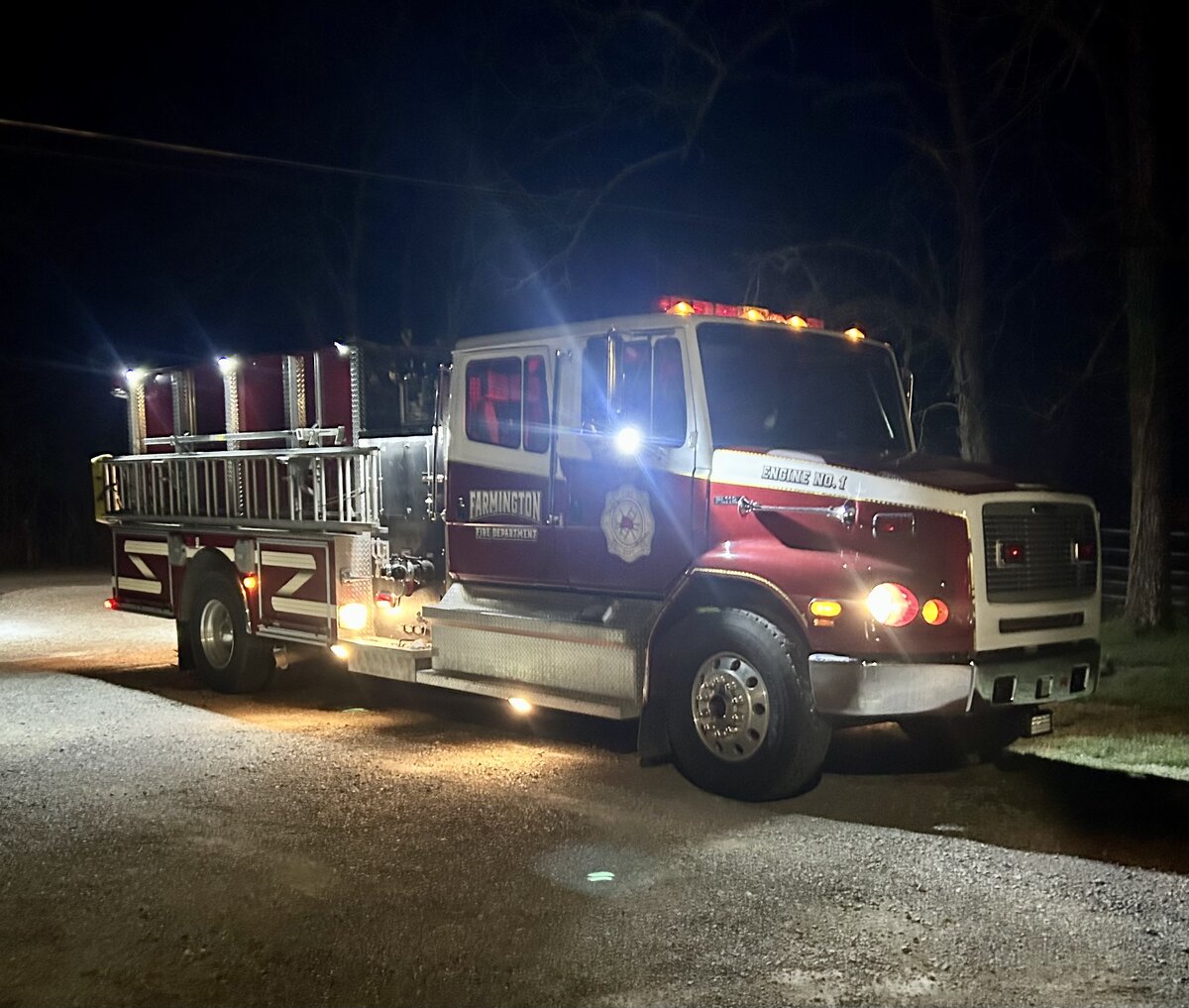 Engine 1. основной пожарный автомобиль нашего пожарного депо.