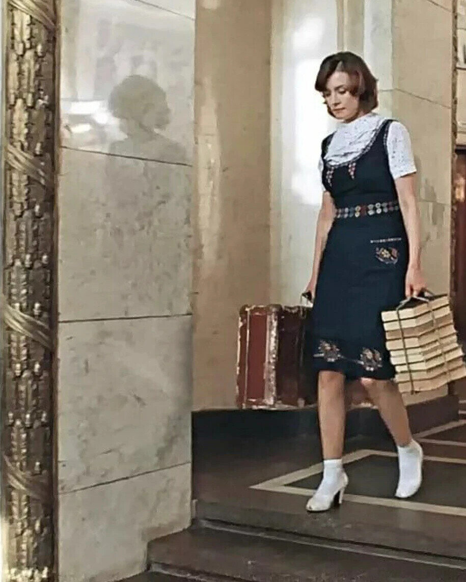 Кадр из фильма "Москва слезам не верит". Фото взято из открытых источников