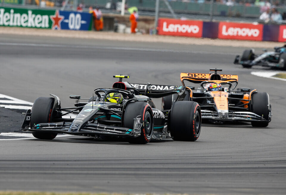    Льюис Хэмилтон: У McLaren ракета, а не машина!Jiri Krenek / Mercedes