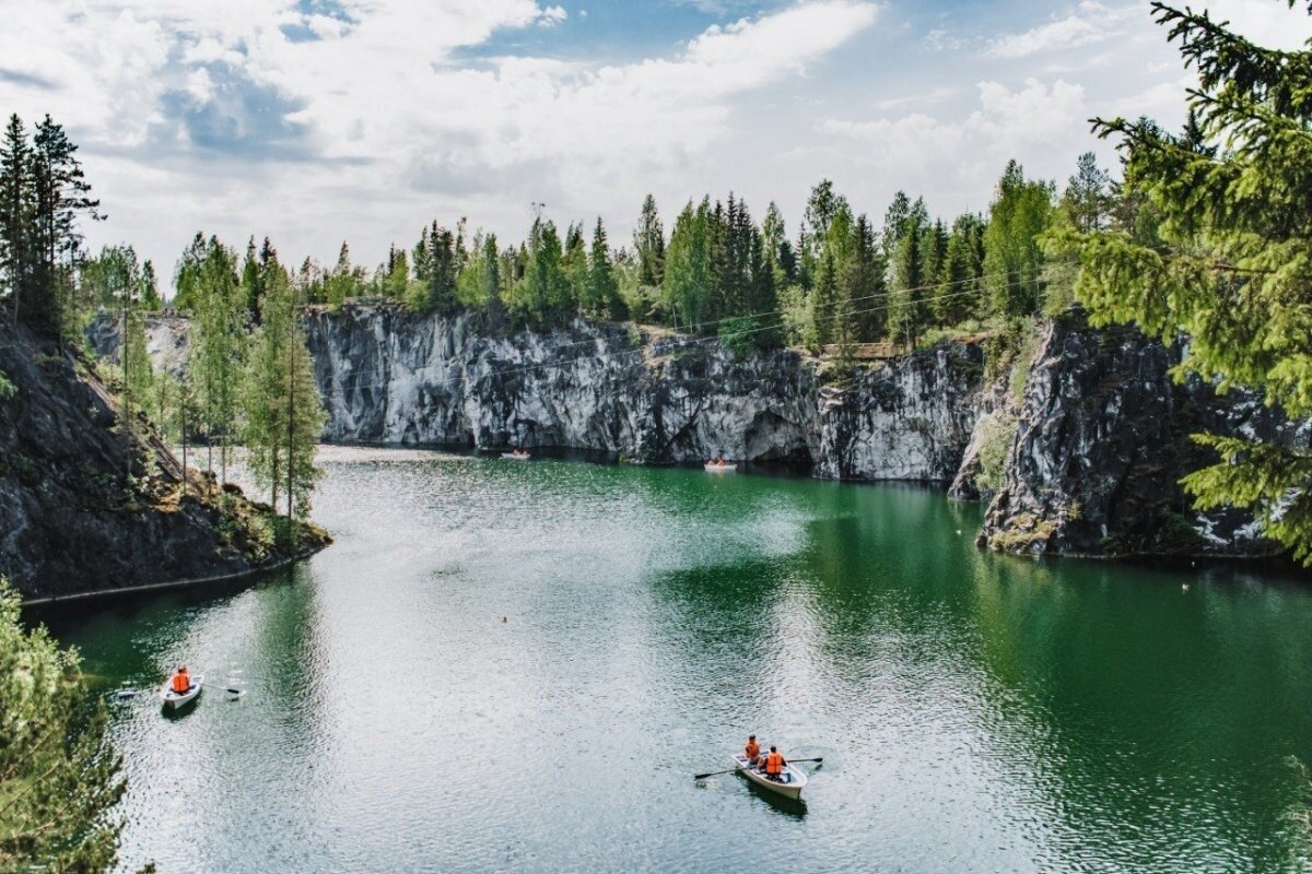 Рускеала ледник