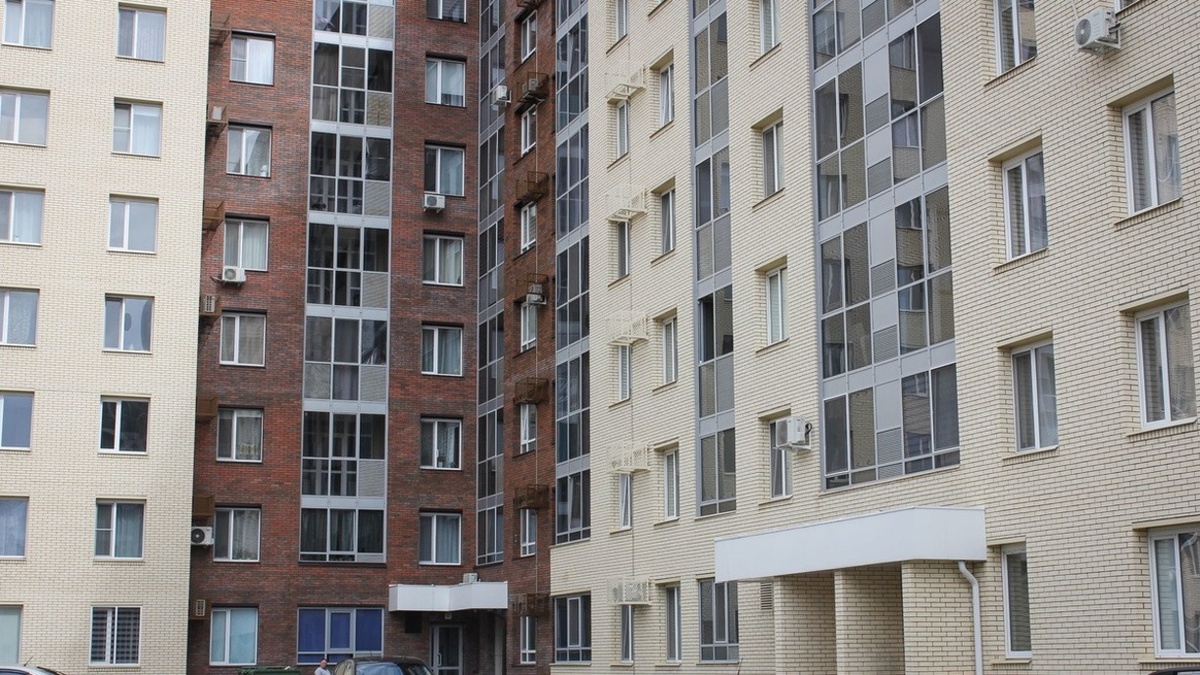     В областной столице пропал Козлов Андрей Викторович, ему 34 года. О нём ничего не известно с 9 июля.