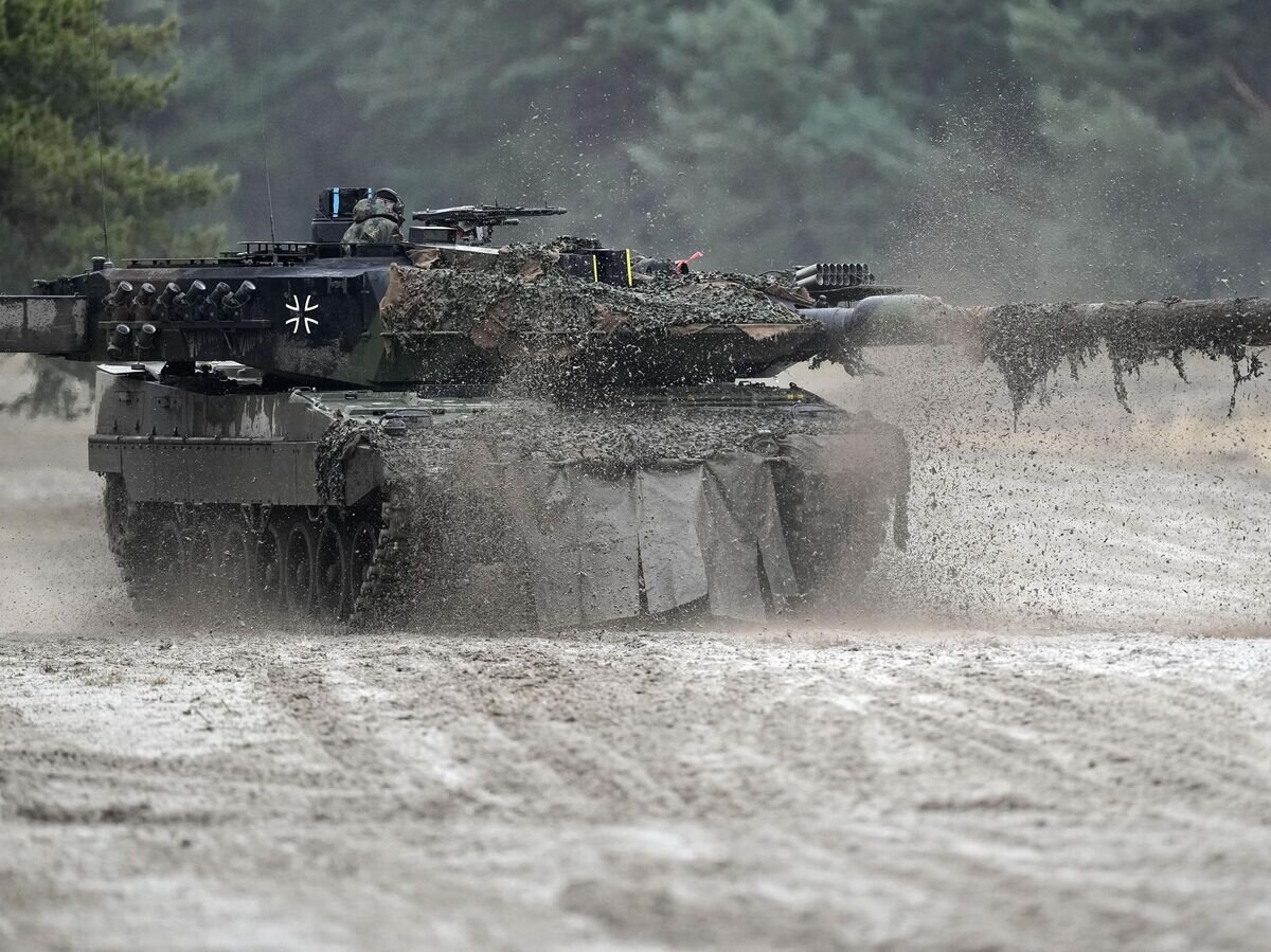    Немецкий танк Leopard 2 © AP Photo / Martin Meissner