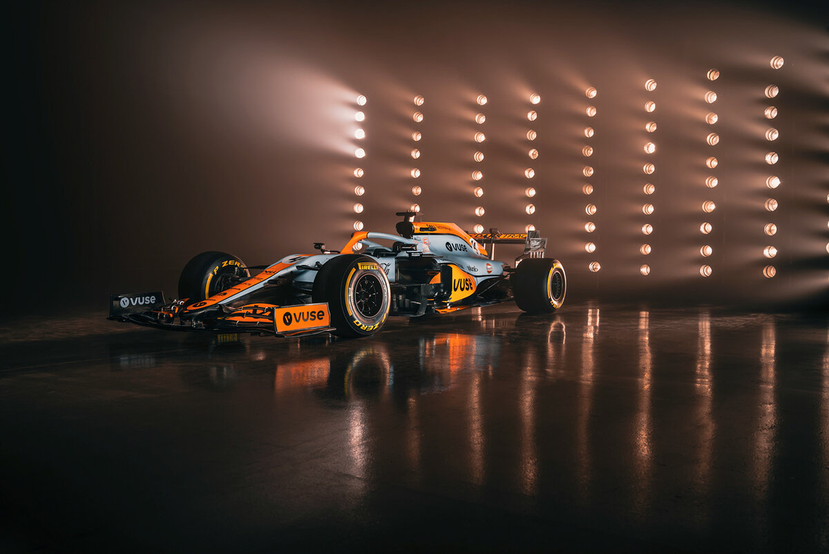 MCLAREN mcl35m