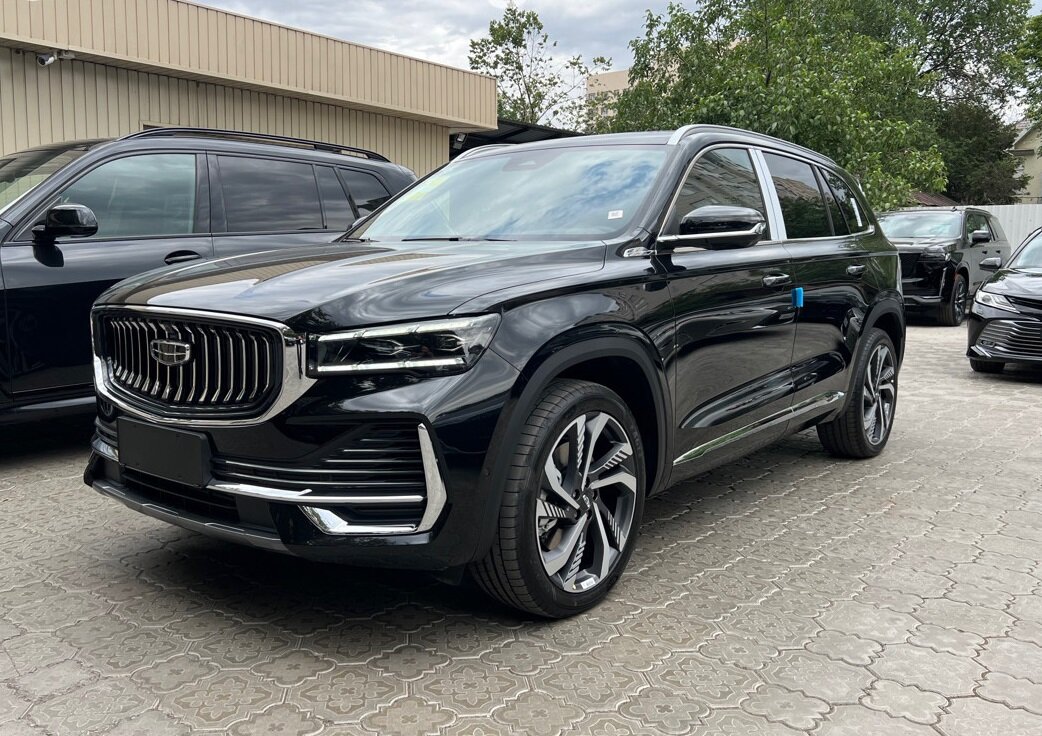 Geely Monjaro Flagship 2.0л, 4WD, 2023