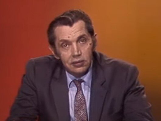 Роберт Рождественский читает свои стихи