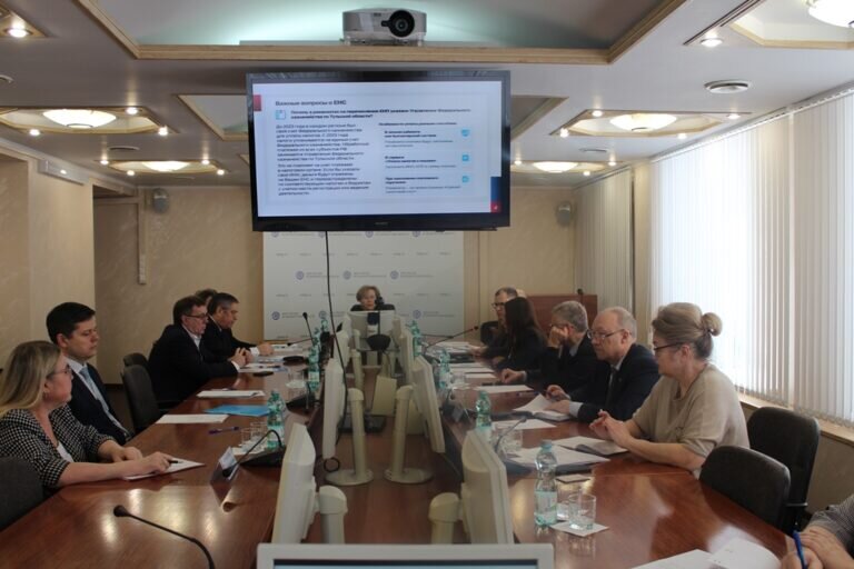    На Общественном совете при УФНС Оренбуржья рассказали об особенностях единого налогового счета Марина Шарт