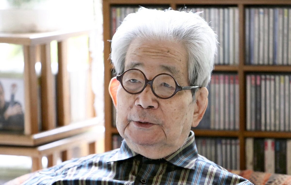    Кэндзабуро Оэ  Naoko Yamagishi/The Yomiuri Shimbun via Reuters Connect
