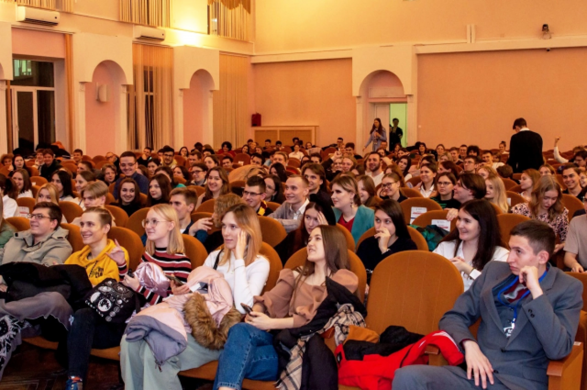    «Ночной университет» ВГУ собрал более 450 студентов Воронежа