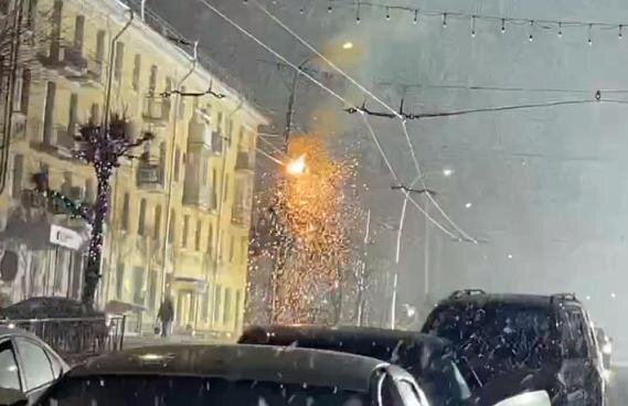    Скриншот из видео в группе аТипичная Рязань 18+