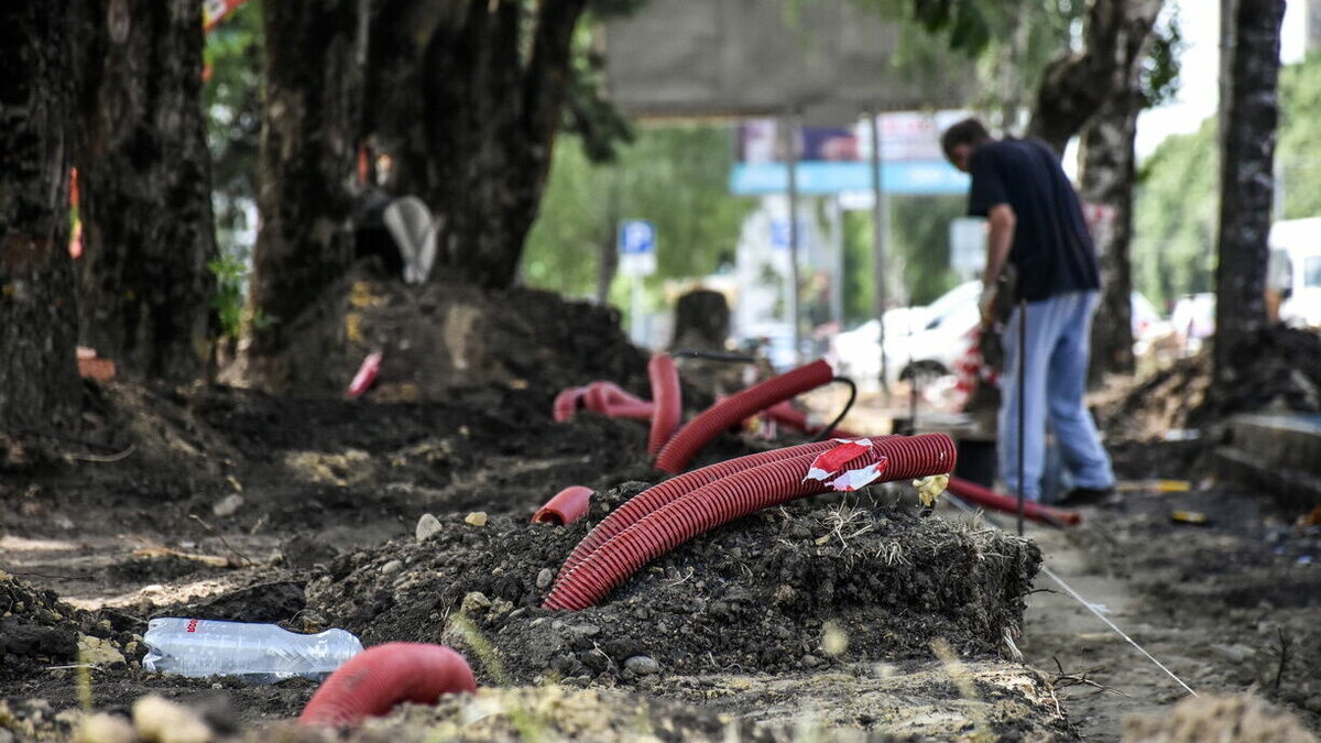     На Ставрополье девять сельских территорий и два города получили почти 820 млн рублей на благоустройство, сообщает корреспондент NewsTracker с круглого стола в Министерстве дорожного хозяйства и транспорта Ставропольского края.