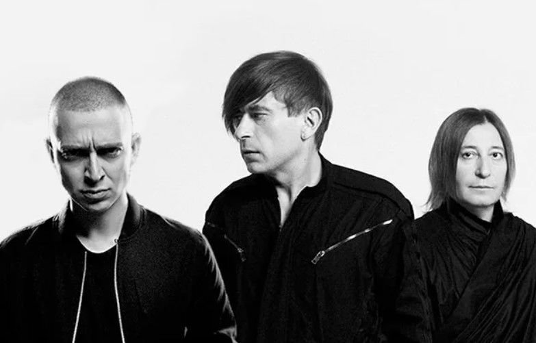 Ft2. 7ft в сантиметрах. 2 ft это. 2 ft это. 2 ft это.