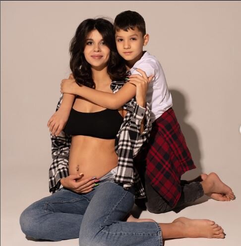 Алиана с сыном Робертом