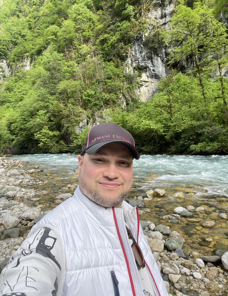 По пути на озеро Рица